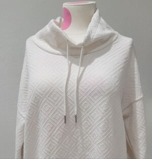 Women's Sweater White Size Medium